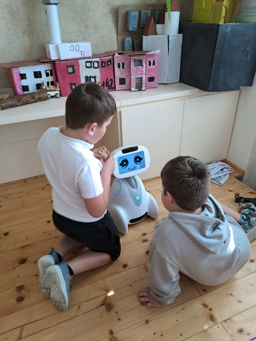 Využitie robotiky a umelej inteligencie vo vzdelávaní